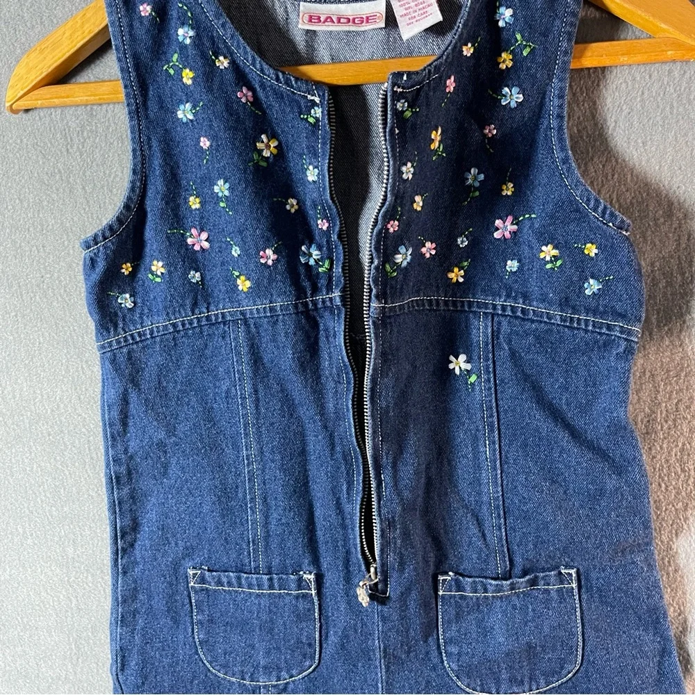 Vintage Girls Denim Romper Overalls Jumper L/14 Badge Floral Embroidered 90s